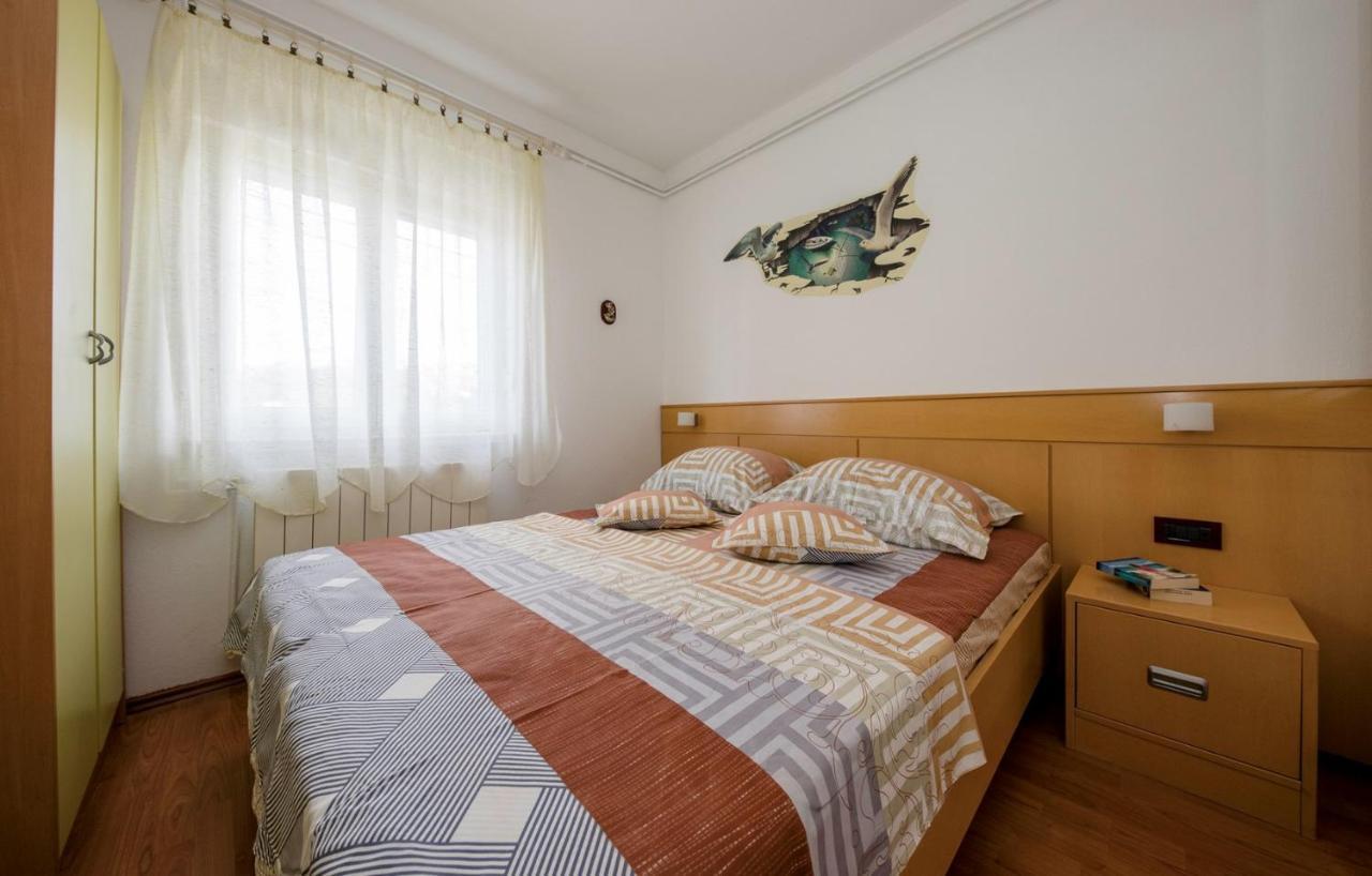 Apartment Dominik 2874 Palit Bagian luar foto