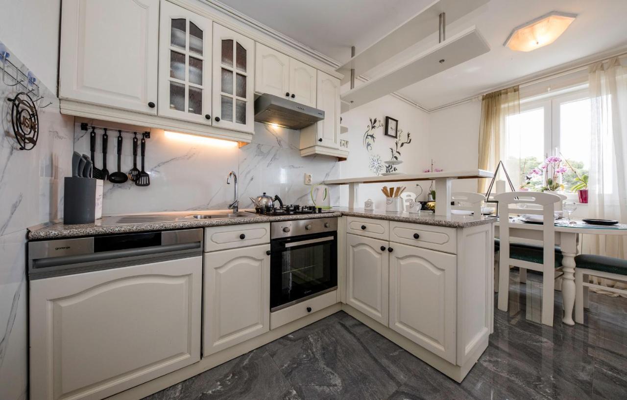 Apartment Dominik 2874 Palit Bagian luar foto